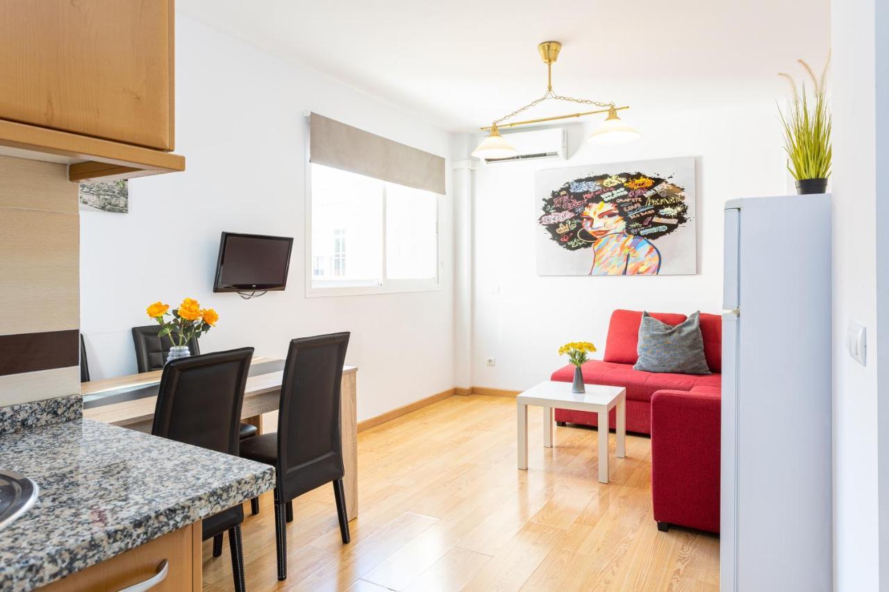 Holidays2Malaga Cruz Verde City Center With Aircon & Wifi Ngoại thất bức ảnh