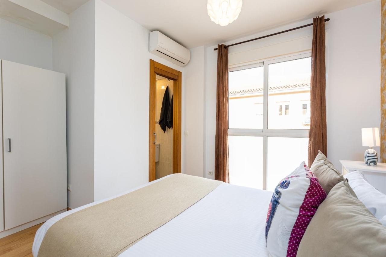 Holidays2Malaga Cruz Verde City Center With Aircon & Wifi Ngoại thất bức ảnh